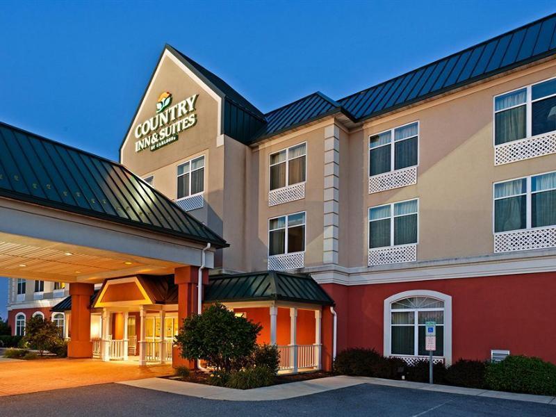 Country & By Radisson, Harrisburg West Hotel