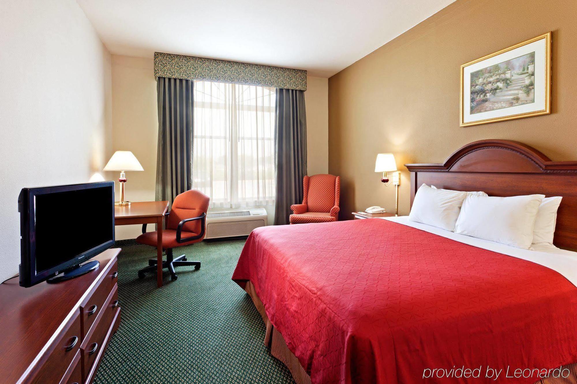 Country & By Radisson, Harrisburg West Mechanicsburg