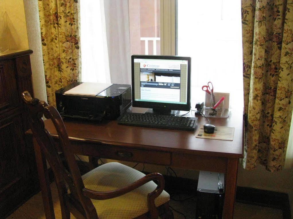 Country & By Radisson, Harrisburg West Hotel 3*