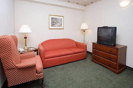 Country & By Radisson, Harrisburg West Hotel Mechanicsburg