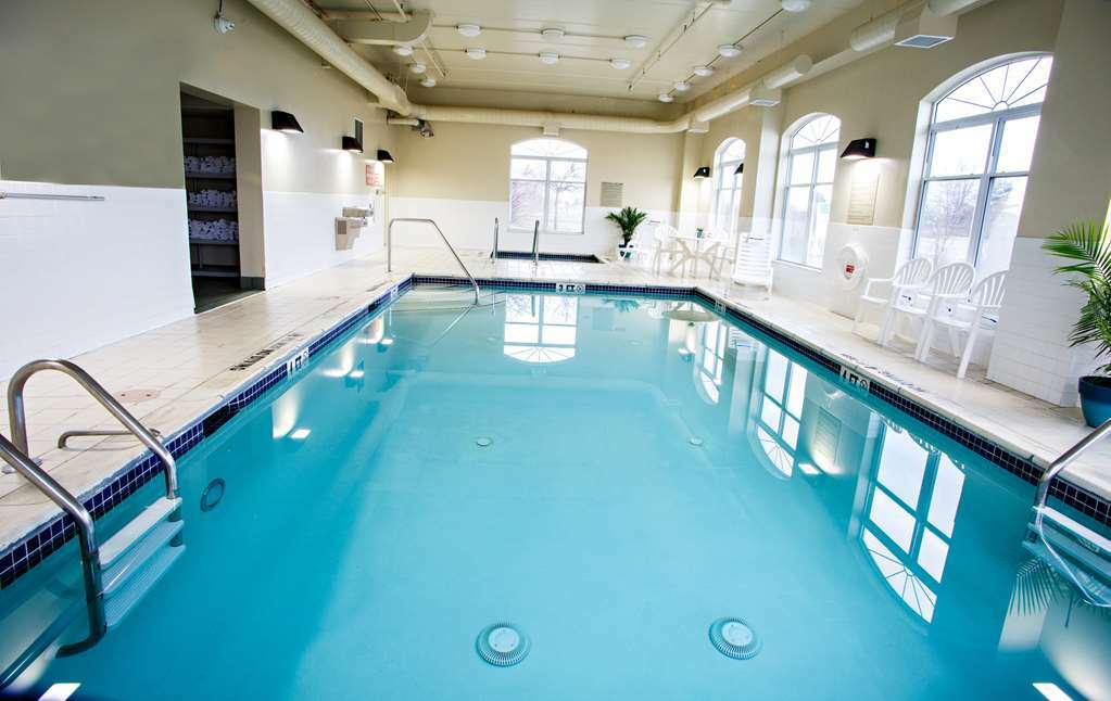 Hotel Country & By Radisson, Harrisburg West 3*