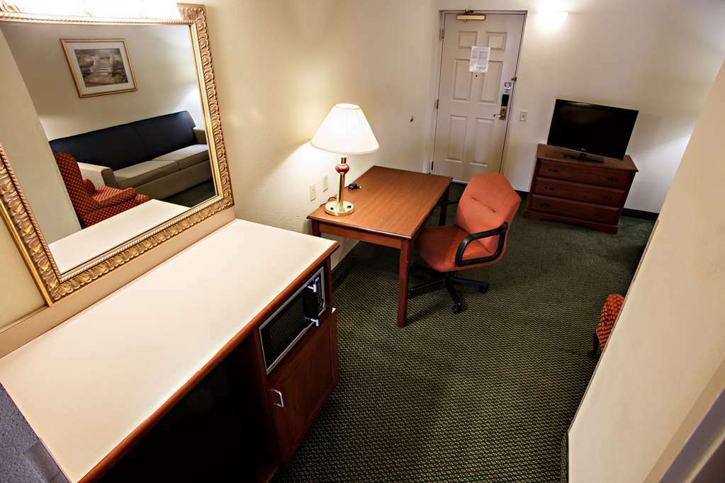 Country & By Radisson, Harrisburg West Mechanicsburg